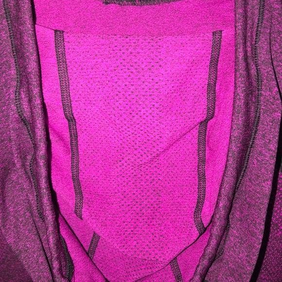 PERFECT CONDITION hooded workout jacket - Picture 10 of 13